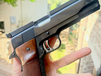 Jimmy Gale Rose Custom Bullseye&nbsp;1911