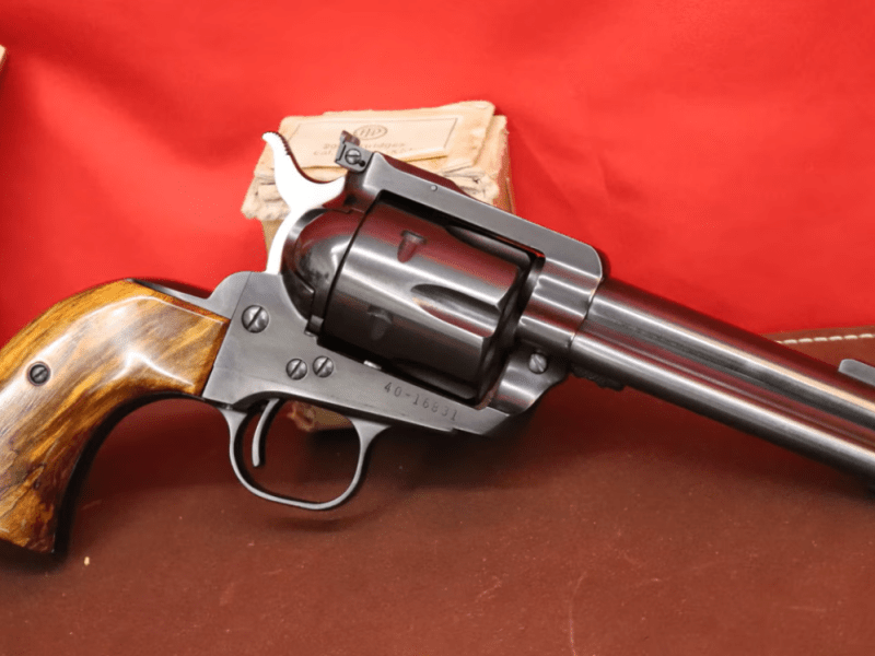 Hamilton Bowen – Bowen Classic Arms Duo of Custom Old Model Ruger Blackhawks 41 Mag & 44&nbsp;Special